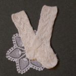 Handknitted lace knees